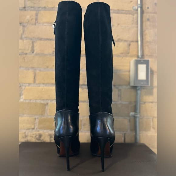 Louis Vuitton Leather and Suede High Boot - 37 - Picture 4 of 14